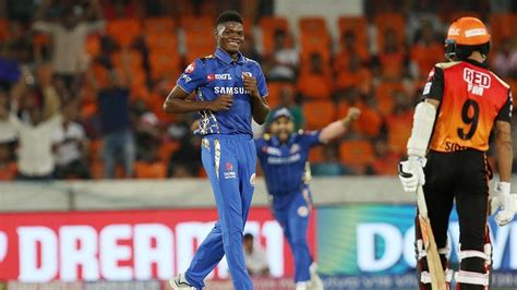 Alzarri Joseph registers best-ever bowling figures in IPL history ...