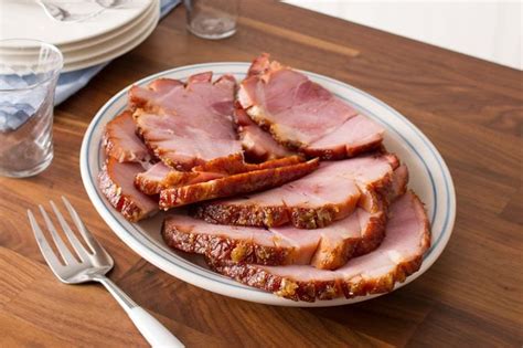 How to Cook a Ham the Easy Way (Recipe Included!) | Taste of Home