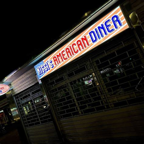 Nissi’s American Diner - LED Signage