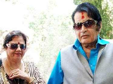 Manoj Kumar Family Wife Son Daughter Father Mother Marriage Photos ...