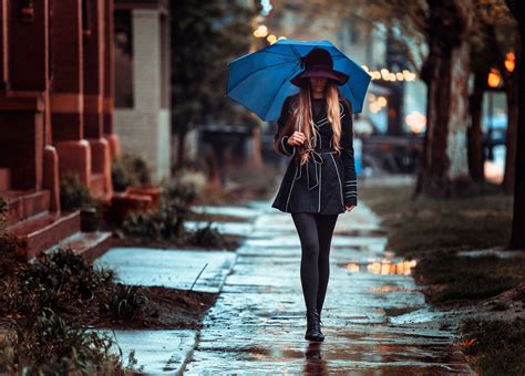 Girl Umbrella Rain Wallpaper Hd Anime K Wallpapers Images And | Hot Sex ...