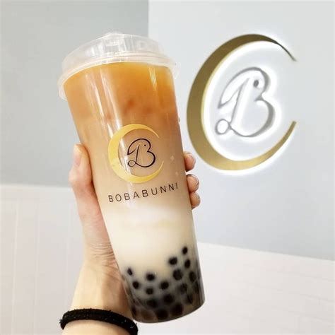 This simple design for a boba tea logo Fancy Packaging, Packaging Design, Tea Logo, Delivery App ...