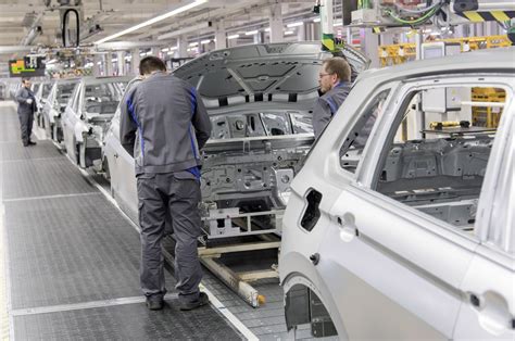 Volkswagen Restarts Production After Resolving Supplier Dispute | Carscoops