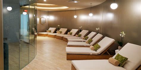 $129 & up – Glam spa day at Hard Rock Atlantic City | Travelzoo