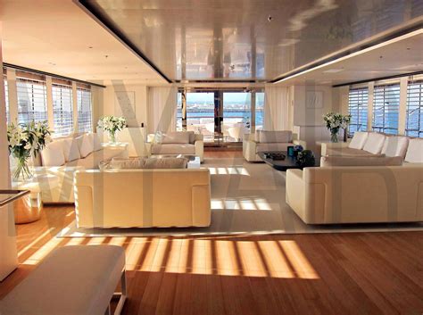 Yacht AIR, Feadship | CHARTERWORLD Luxury Superyacht Charters