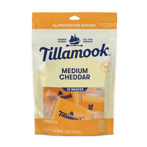 Tillamook Medium Cheddar Cheese Snacks - Shop Cheese at H-E-B