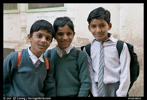 Schoolboys in uniform. Jodhpur, Rajasthan, India Indian Boy, Rajasthan India, School Boy ...