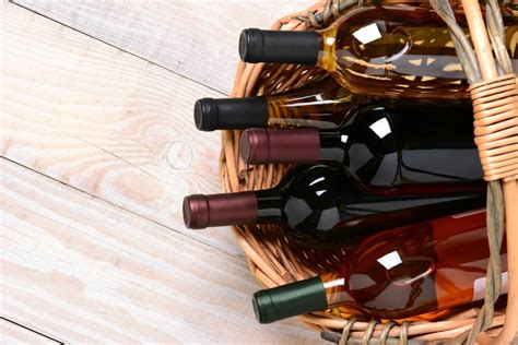 'Old World' and 'New World' Wine - What Does It Mean? | Good Pair Days