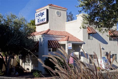 Lodge on the River in Bullhead City | Hotel Rates & Reviews on Orbitz