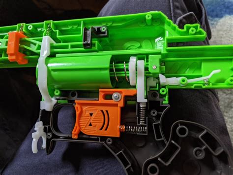 Adventure Force Villainator Internals - for reference : Nerf