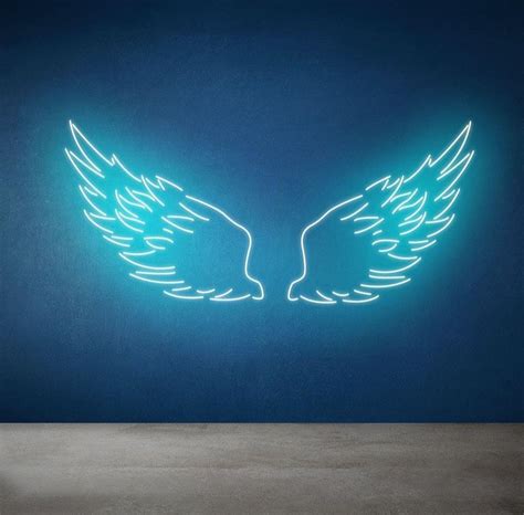 Details 100 wings wall background - Abzlocal.mx