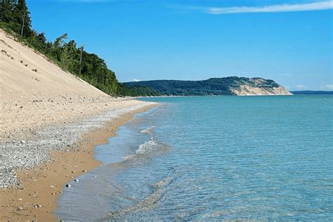 Discover The Majestic Sleeping Bear Dunes: A Natural Wonder