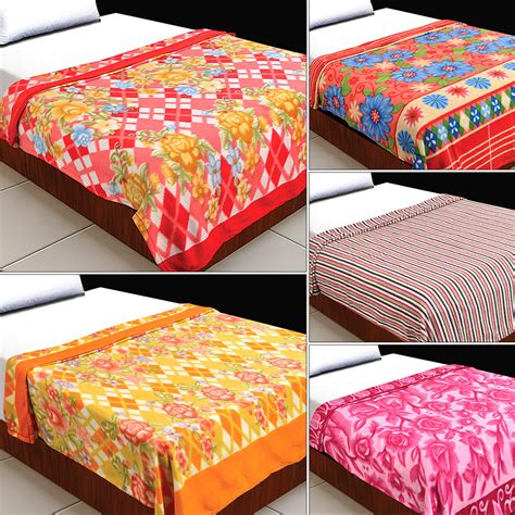 Buy Set of 5 Printed Fleece Blankets Online at Best Price in India on Naaptol.com