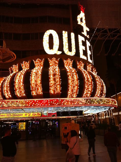 in Las Vegas | Las vegas, Broadway shows, Vegas