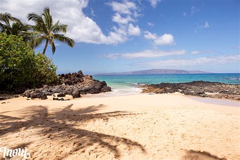 Kahoolawe Map and Island Information - Maui Information Guide