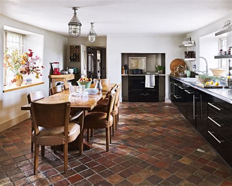 Unusual Kitchen Flooring – Flooring Guide by Cinvex