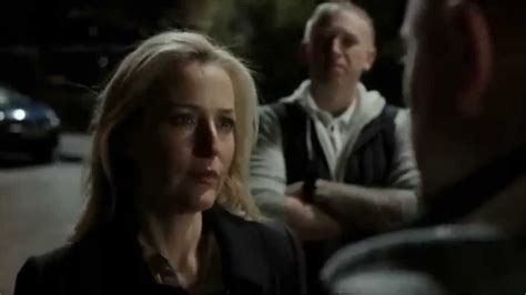 Gillian Anderson - The Fall 2.1. - YouTube