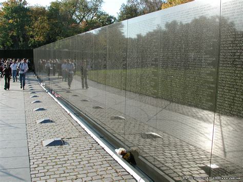 History 151 | Spring 2016: Vietnam Veterans Memorial