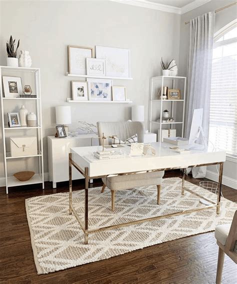 35 Feminine Desks and Stunning Home Offices | Feminine home offices ...