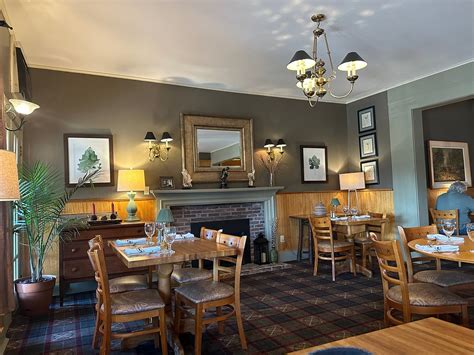 WAYBURY INN PUB, Middlebury - Menu, Prices & Restaurant Reviews - Tripadvisor