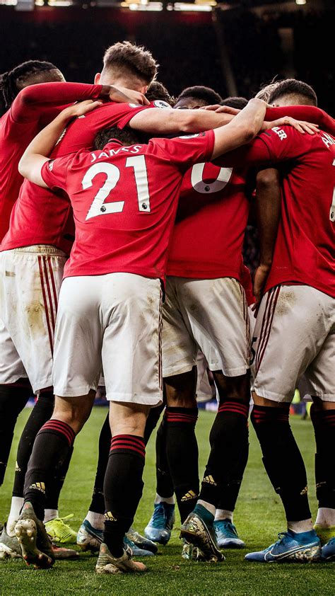 Manchester United Academy products break 17-year record | Manchester United