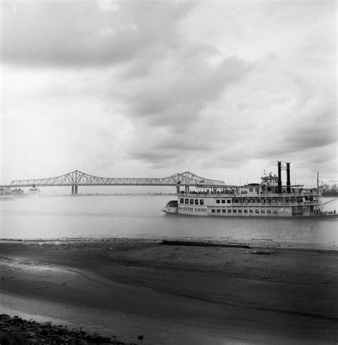 katherine clark | photographer: mississippi river, new orleans