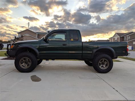 SOLD: '01 Tacoma SR5 lifted | Tacoma World