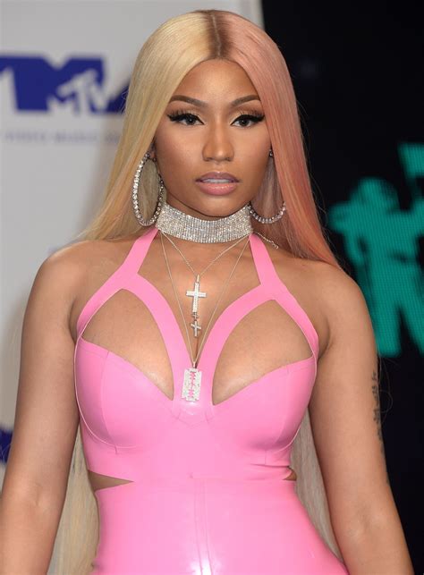 NICKI MINAJ at 2017 MTV Video Music Awards in Los Angeles 08/27/2017 – HawtCelebs