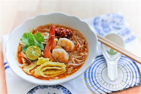 Laksa Sarawak | cant see my shredded chicken! its hidden und… | Flickr