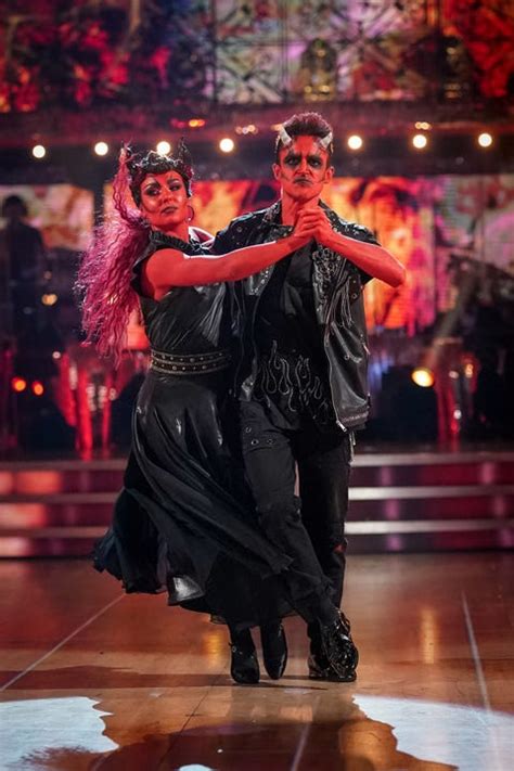 Strictly Come Dancing's Tom Fletcher suffers microphone mishap