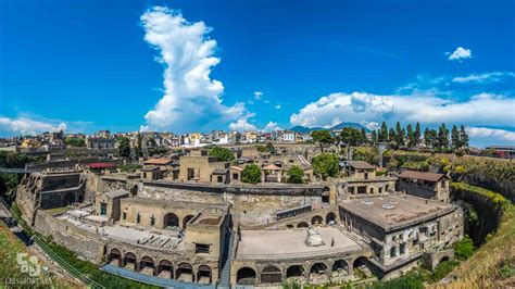 Visit Herculaneum - Leisure Italy