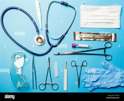 Doctor tools hi-res stock photography and images - Alamy