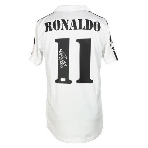 Ronaldo Signed Jersey (Beckett) | Pristine Auction