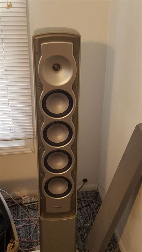 I am trying to identify the model of this speaker - Ask the Historian ...