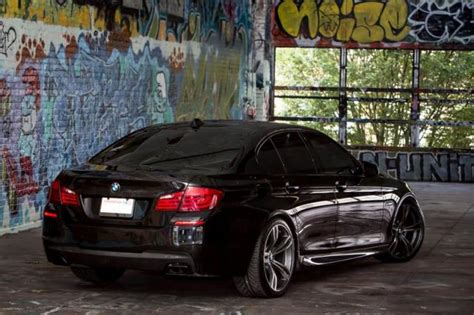 Bmw F10 550i - reviews, prices, ratings with various photos