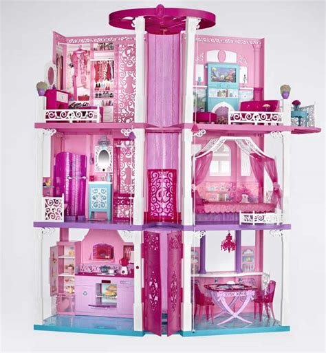 Barbie's Moved into the new Barbie Dream House! #BarbieisMoving | This Mama Loves