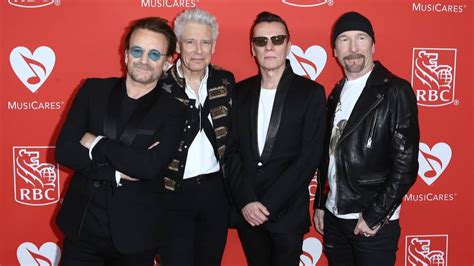 U2 shares acoustic 'Sunday Bloody Sunday' with new lyrics | KBPA ...