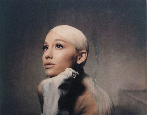 sweetener photoshoot | Ariana grande, Ariana grande 2018, Ariana grande sweetener