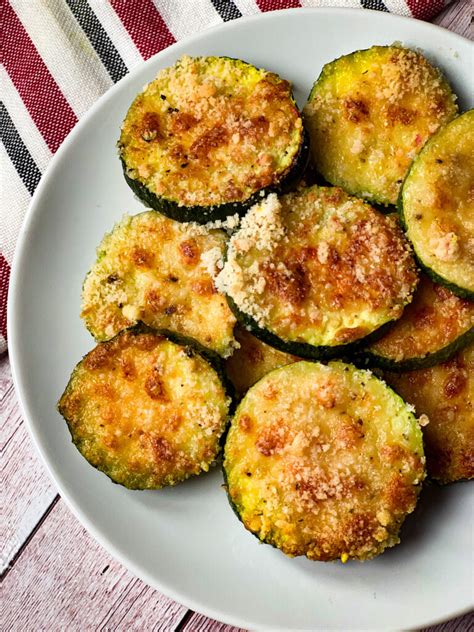 Keto baked zucchini - Family On Keto