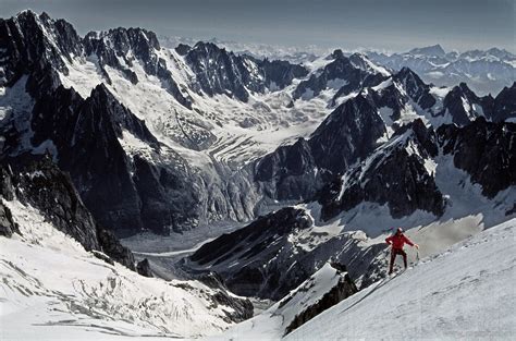 Image: Climbing in the Mont Blanc Massif | Stock photo by JF Maion