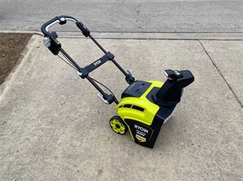 Ryobi 40V Snow Blower Review - Tools In Action - Power Tool Reviews