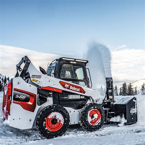 Bobcat S66 Skid Steer Rental in Michigan | CarletonEquipment.com