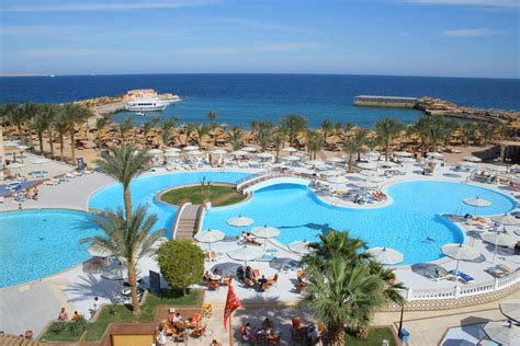 Beach Albatros Resort - All Inclusive in Hurghada, Red Sea | loveholidays