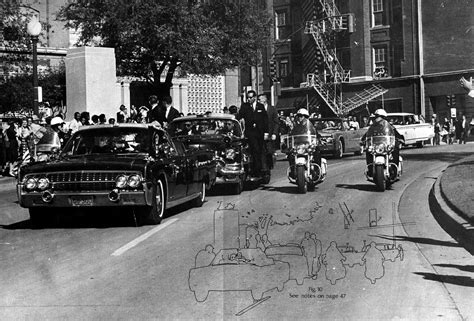 James Altgens Photograph in Dealey Plaza, Dallas, Texas, November 22, 1963