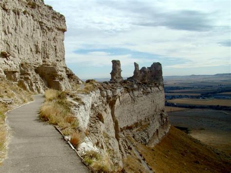 Scotts Bluff National Monument - PANHANDLE TRAILS