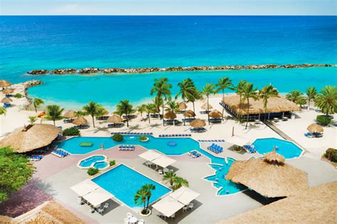 Sunscape Curacao Resort Spa & Casino - All Inclusive: Pool & Spa Day Pass Willemstad | ResortPass