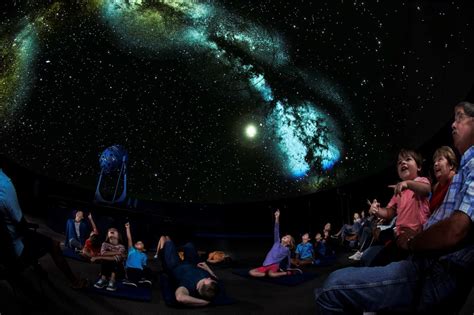 Planetarium Shows – Saint Louis Science Center