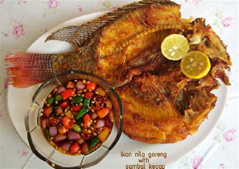 Resep Ikan nila goreng with sambal kecap oleh dapoer_ibuksultan - Cookpad