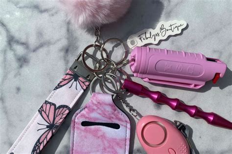 15 Best Self-Defense Keychains Available In 2022 Styles At Life | Ladies Self Defense Keychain ...