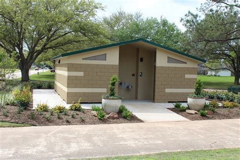 WalCon Prefabricated Concrete Restroom | Landscape Architect